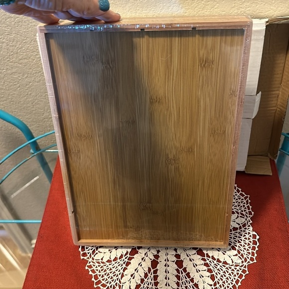 Nwt Bamboo silverware tray. Width 10”. Length 13.5”. Deep 2”. - Picture 3 of 3